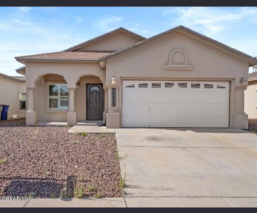 MOVE IN READY MODERN LIVING HOME